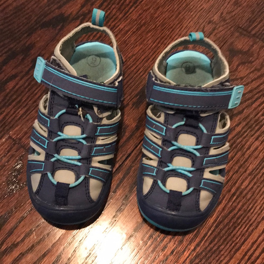 Water shoes kids